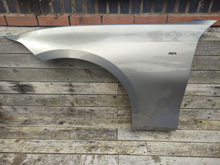 2 X Repairable BMW G20 G21 M Sport Wings Damaged Genuine